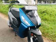 Hero Maestro EDGE 2017 Motorbike