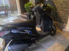 Hero Maestro Edge 2018 motorcycle