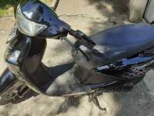 Hero Pleasure 2011 Motorbike