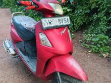 Hero Pleasure 2011 Motorbike