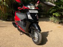 Hero Pleasure 2013 Motorbike