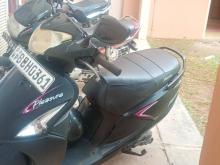 Hero Pleasure 2015 Motorbike