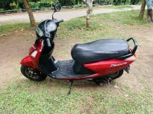 https://riyasewana.com/uploads/hero-plasure-bav-3110515024502.jpg