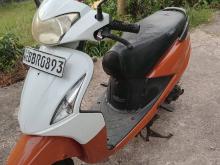 Hero Pleasure 2014 Motorbike