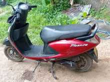 Hero Pleasure 2014 Motorbike