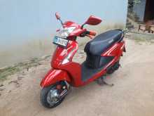Hero Pleasure 2016 Motorbike