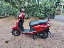 Hero Pleasure 2013 Motorbike