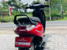 https://riyasewana.com/uploads/hero-pleasur-301002331896.jpg