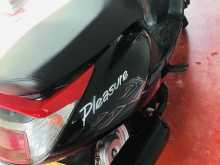 Hero Pleasure 2013 Motorbike
