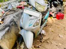 Hero Pleasure 2012 Motorbike