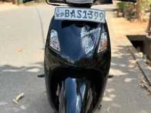 Hero Pleasure 2013 Motorbike