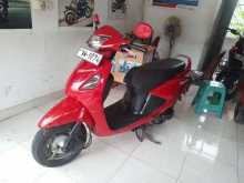 Hero Pleasure 2012 Motorbike