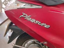 Hero Pleasure 2016 Motorbike