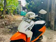 Hero Pleasure 2015 Motorbike