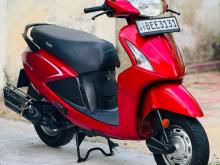 Hero Pleasure 2016 Motorbike