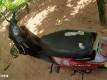 Hero Pleasure 2012 Motorbike