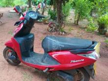 Hero Pleasure 2014 Motorbike