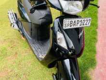 Hero Pleasure 2013 Motorbike