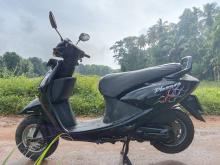 Hero Pleasure 2011 Motorbike