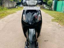 Hero Pleasure 2012 Motorbike
