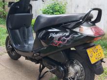 Hero Pleasure 2010 Motorbike