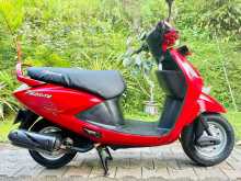 Hero Pleasure 2013 Motorbike