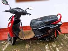 Hero Pleasure 2012 Motorbike