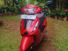 Hero Pleasure 2014 Motorbike