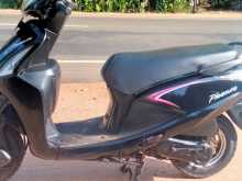 https://riyasewana.com/uploads/hero-pleasure-1213305613963.jpg