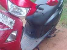 Hero Pleasure 2012 Motorbike