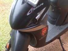 Hero Pleasure 2015 Motorbike