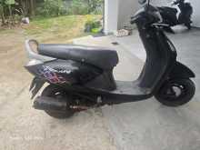 Hero Pleasure 2012 Motorbike