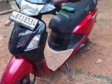 Hero Pleasure 2013 Motorbike
