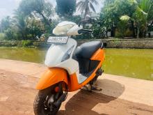 Hero Pleasure 2015 Motorbike