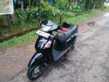 Hero Pleasure 2011 Motorbike