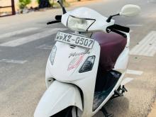 Hero Pleasure 2012 Motorbike
