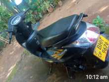 https://riyasewana.com/uploads/hero-pleasure-141657274683.jpg