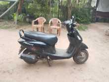 Hero Pleasure 2012 Motorbike