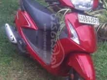 Hero Pleasure 2014 Motorbike