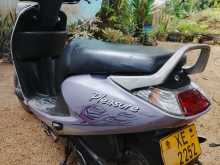 Hero Pleasure 2012 Motorbike