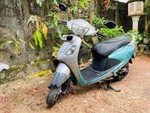 Hero Pleasure 2011 Motorbike