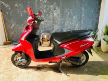Hero Pleasure 2014 Motorbike