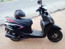 Hero Pleasure 2014 Motorbike