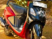 Hero Pleasure 2012 Motorbike