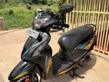 Hero Pleasure 2014 Motorbike