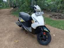 Hero Pleasure 2017 Motorbike