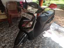 Hero Pleasure 2011 Motorbike