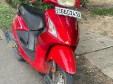 Hero Pleasure 2014 Motorbike