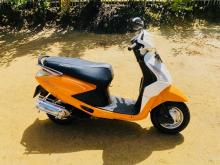 Hero Pleasure 2015 Motorbike