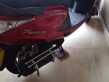 Hero Pleasure 2017 Motorbike